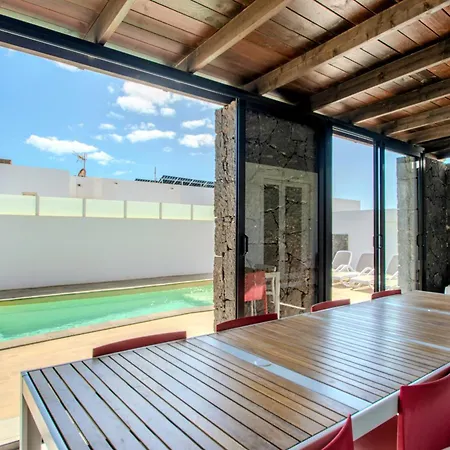 Fedelian 2 * Playa Blanca